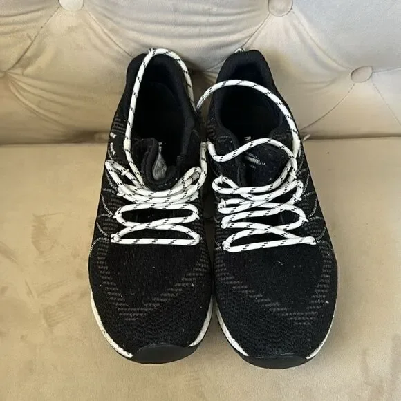 Merrell Bravada 2 Women's Black Athletic Running Trail Hiking Shoe - Picture 2 of 6